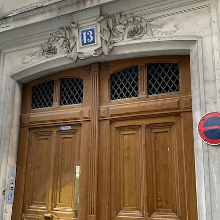 Laurence * Parigi